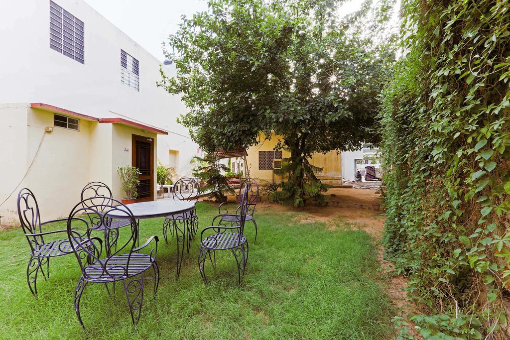 Zo Cosy Homes Bani Park Jaipur Ngoại thất bức ảnh